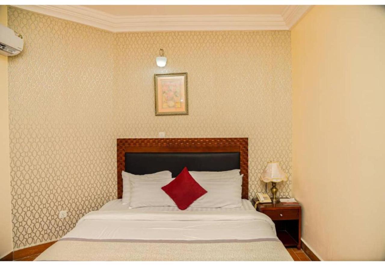 Royalton Hotels Αμπούζα Εξωτερικό φωτογραφία